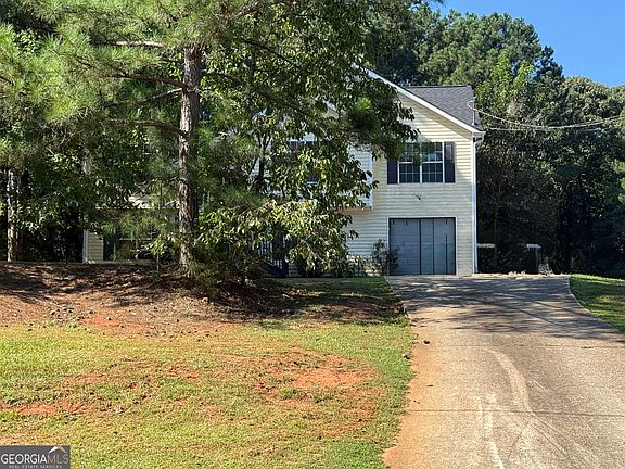 2nd image of 224 Cosby Dr