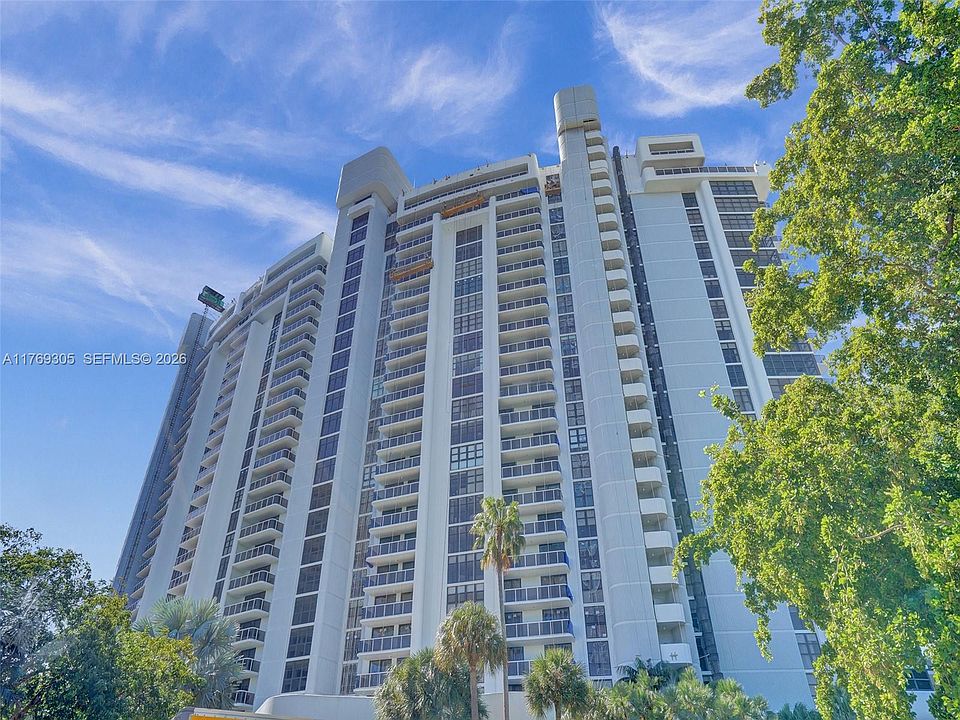 1st image of 9 Island Ave APT 2109