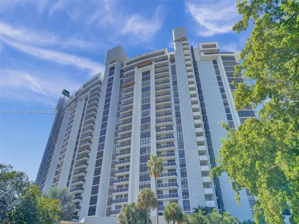 9 Island Ave APT 2109, Miami Beach, FL 33139