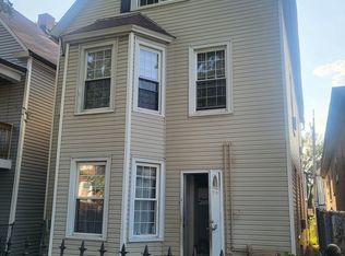 4022 N Kimball Ave, Chicago, IL 60618