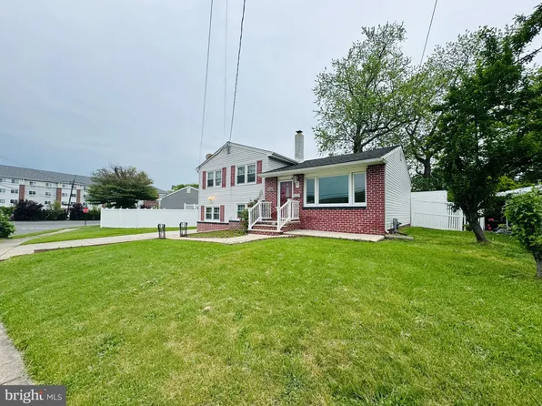 1488 Chestnut Ave, Gloucester City, NJ 08030