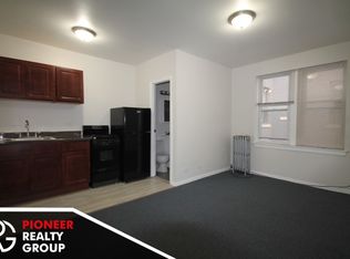 5710 N Winthrop Ave #5710L4, Chicago, IL 60660