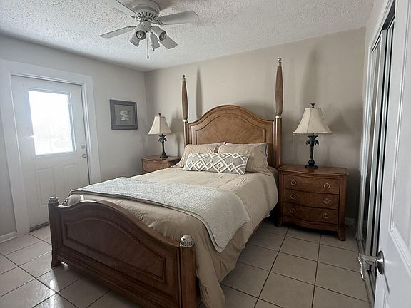 3rd image of 1301 Beck Ave APT 18