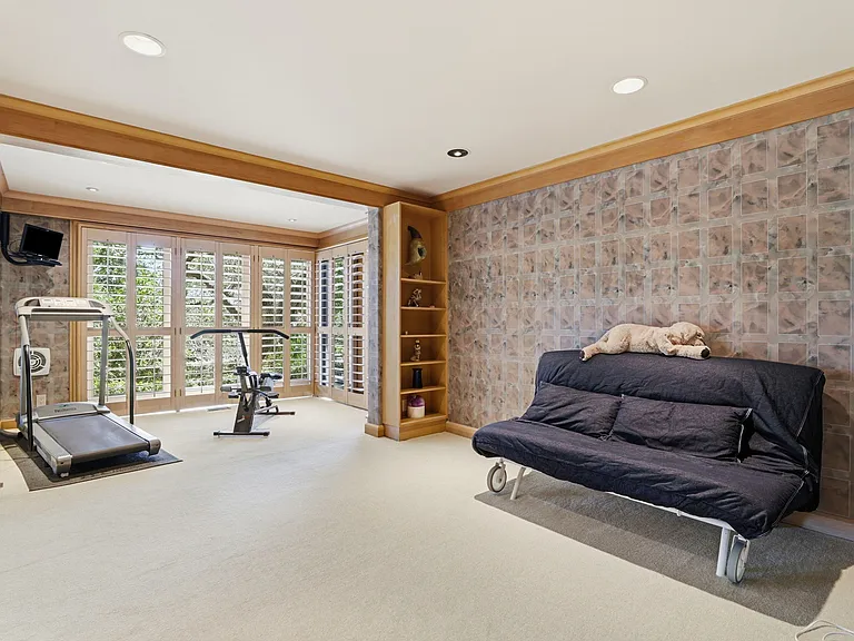 3187 Alexis Dr — Photo 24