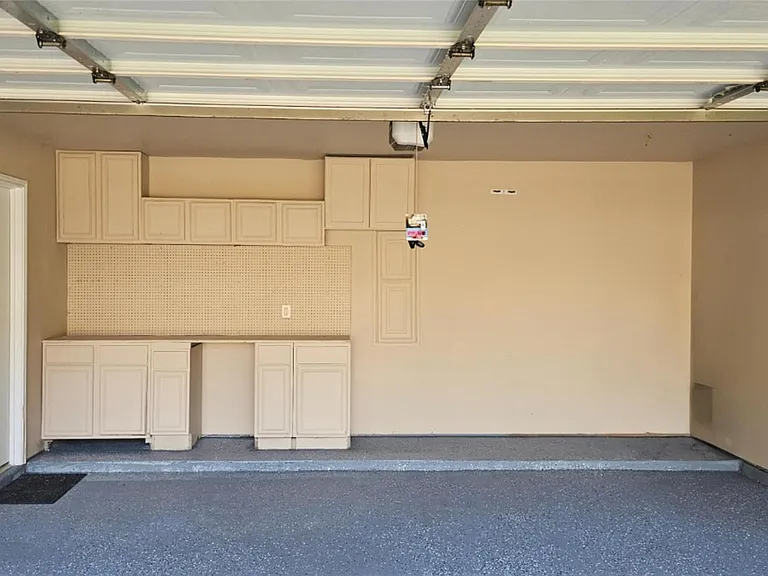 3103 Barkers Crossing Ave — Photo 3