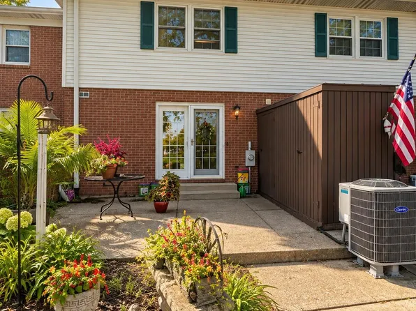 1305 McKinley St #B-3, Sandusky, OH 44870
