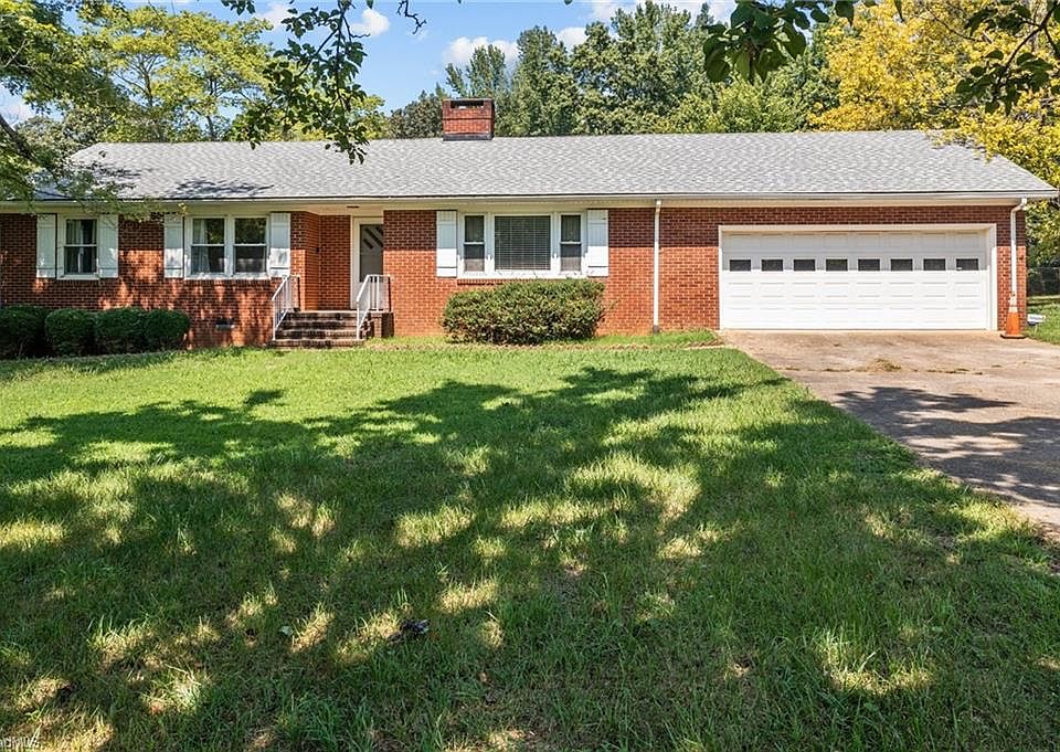 1st image of 3605 Edgewood Dr