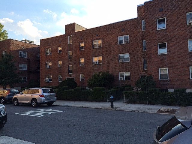 1st image of 4244 201st St APT 5B