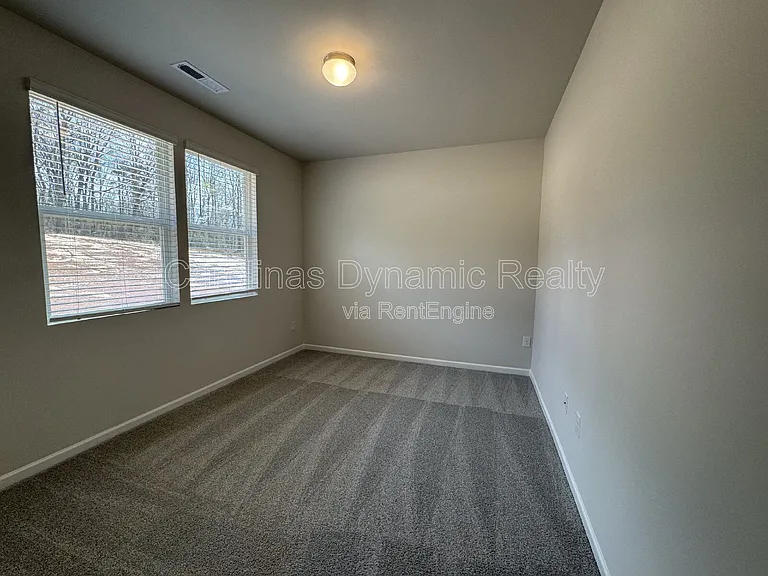 106 Titanium Dr — Photo 21