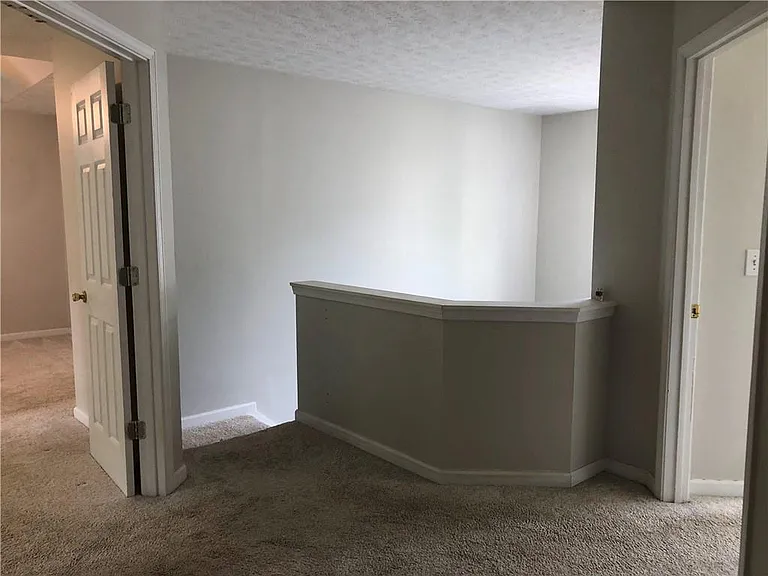 370 Manor Glen Dr — Photo 27