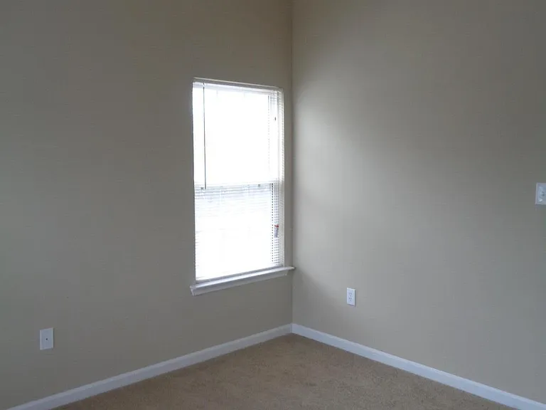 12580 Mirkwood Ln — Photo 14