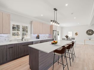 24 Hillandale Rd, Danbury, CT 06811