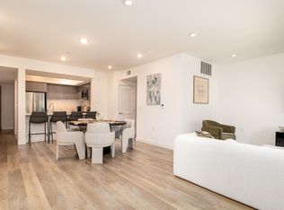 8633 Wilshire Blvd #ID1042936P, Beverly Hills, CA 90211