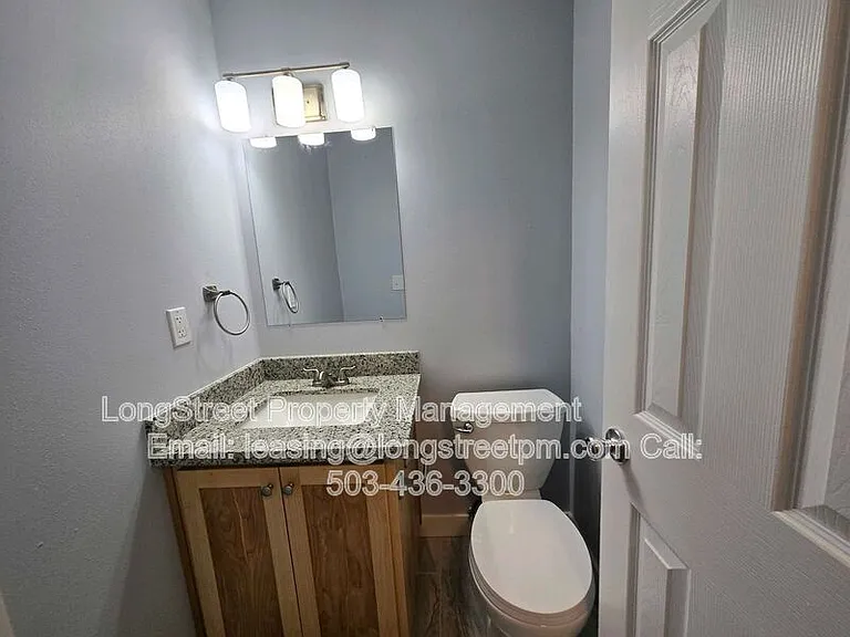 3161 N Shore Dr SE #3 — Photo 19