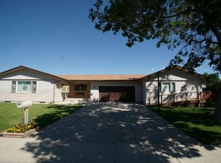 1201 Meadow Lane Ave, Cody, WY 82414