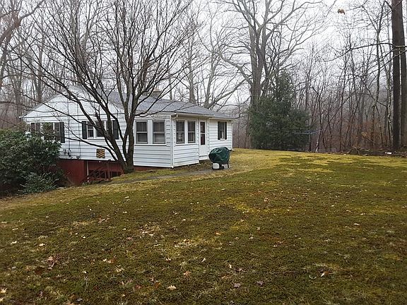 2nd image of 5 Sandy Dr