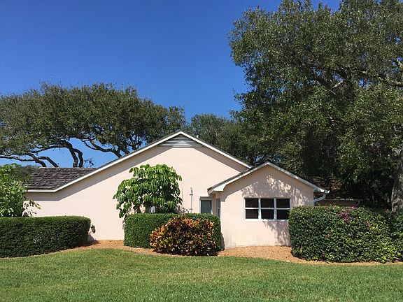 4th image of 461 Silver Moss Dr