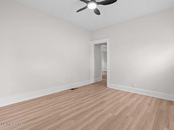 4th image of 1702 Stallings Ave