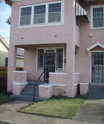2nd image of 3708 Loyola Ave