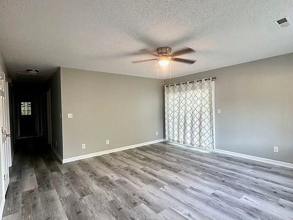 3rd image of 5645 Tern Hall Dr.