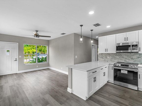 5th image of 1312 Prospect Street