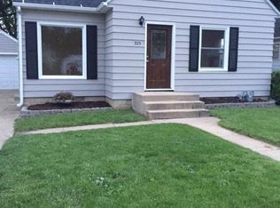 925 13th Ave NE, Rochester, MN 55906