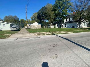 414 W 9th St, Connersville, IN 47331