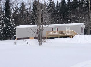 9 Lyman Rd, Colebrook, NH 03576