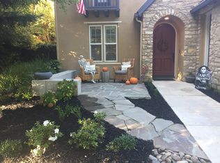 1947 Fairway Oaks Dr, Ripon, CA 95366