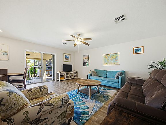 4th image of 3141 Catcay Dr