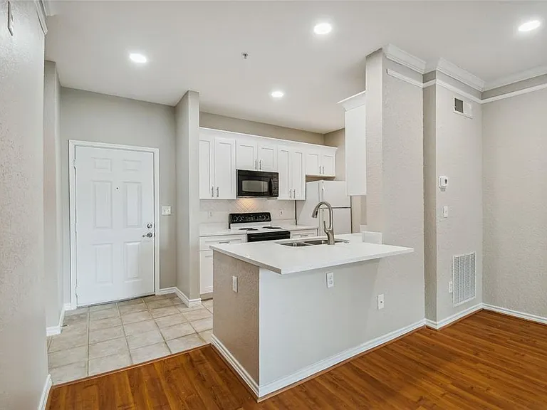4307 Bayside Village Dr #104 — Photo 26