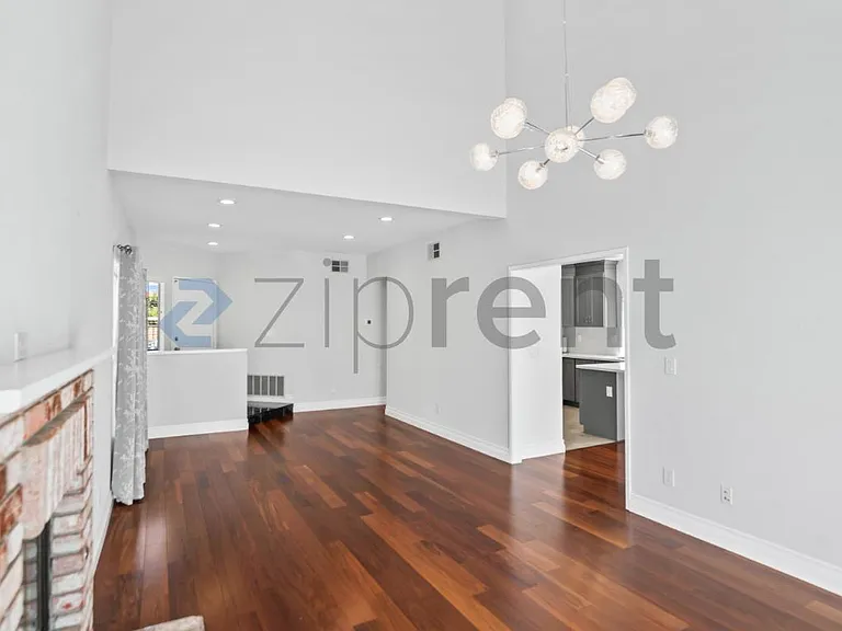 2906 Kiperash Dr — Photo 7