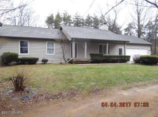 15396 Lincoln St, Grand Haven, MI 49417