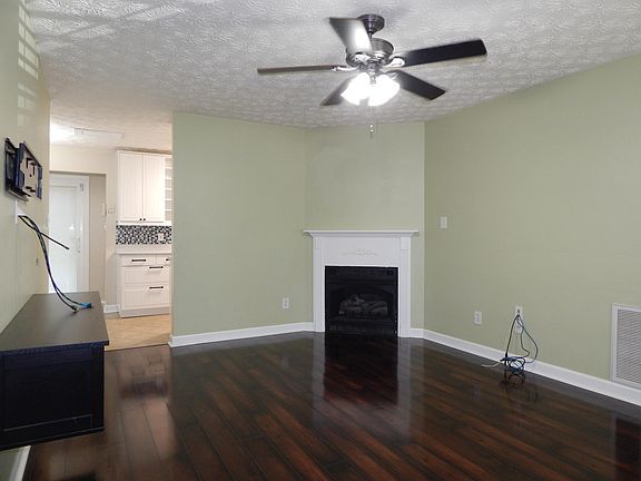 3rd image of 745 Colony Village Way