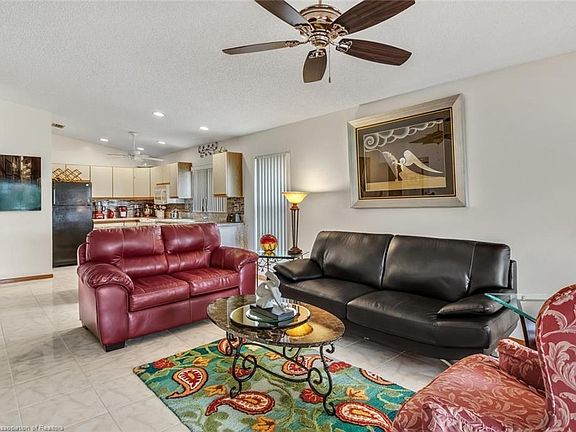 2nd image of 6750 Us Highway 27 N APT B21