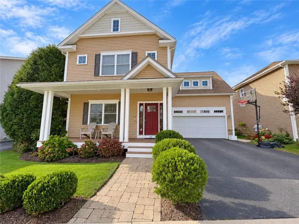 84 Morningside Dr, North Kingstown, RI 02852