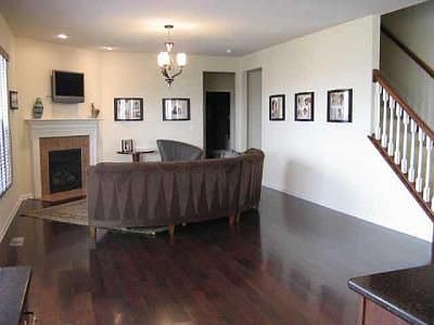 4th image of 121 Urich Dr