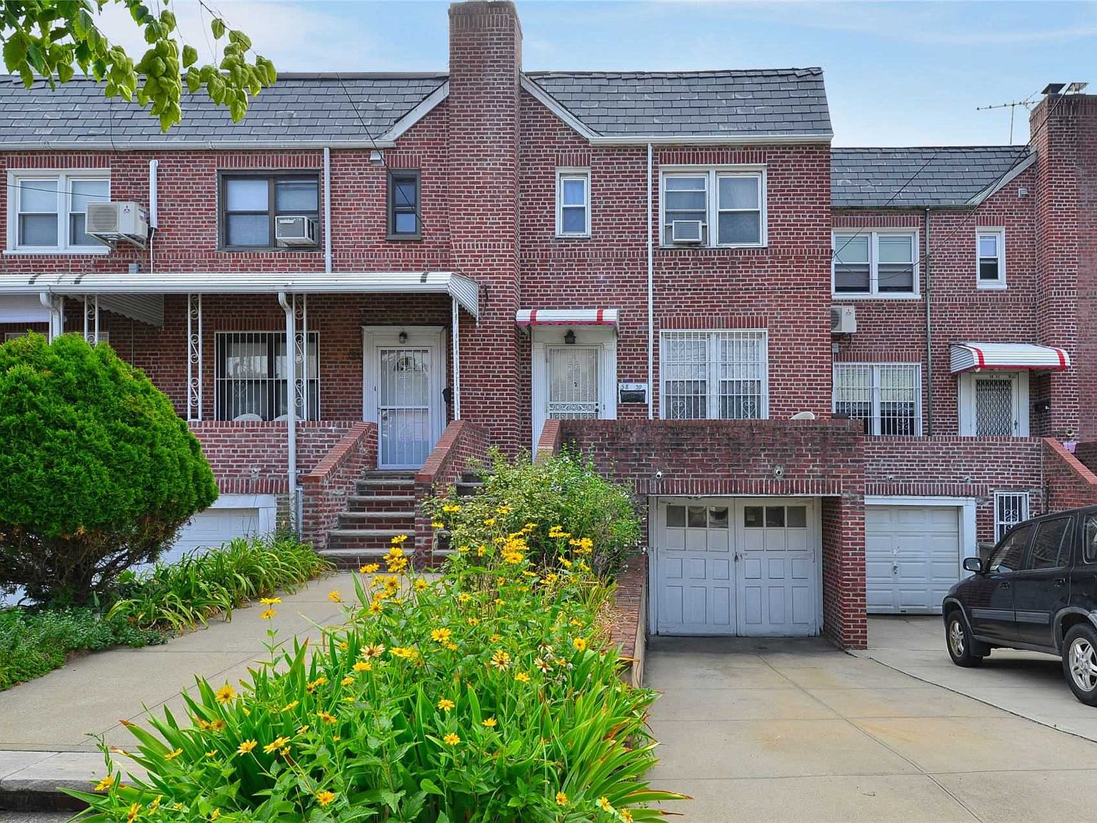 5839 150th St Flushing Ny 11355 Mls 3153094 Zillow