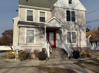 819 N Main St, Pleasantville, NJ 08232