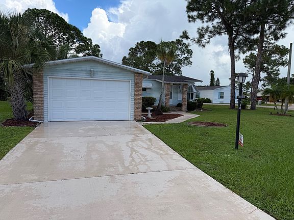 2nd image of 19879 Cypress Wood Ct #10-B