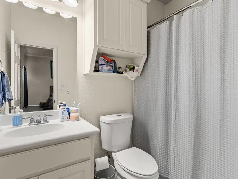 108 Overture Ct — Photo 9