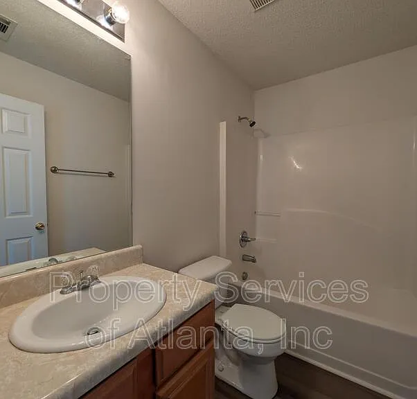 2047 Mulberry Ln — Photo 14