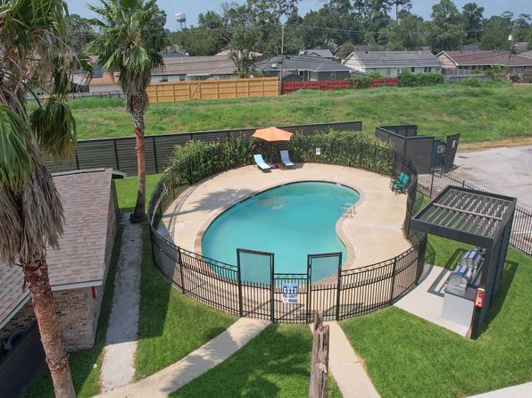13925 Alderson St #24
