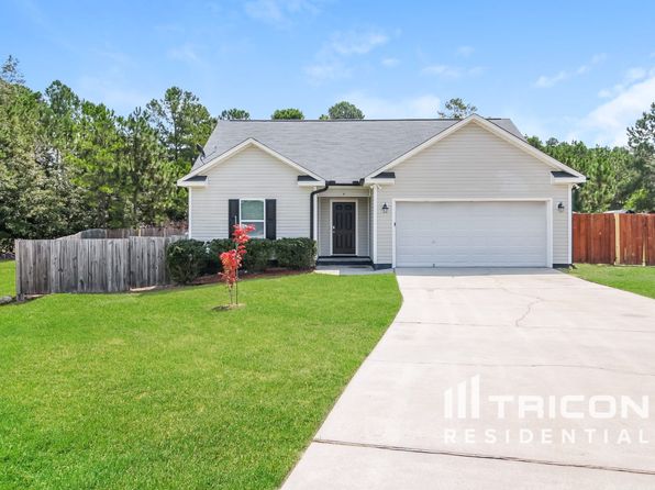 4 Leyland Cypress Ct