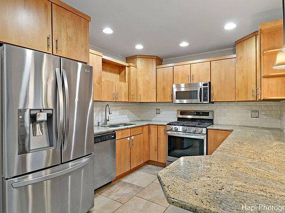 5th image of 4305 Huntington Blvd