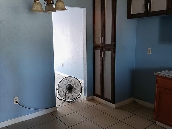 5th image of 1621 Bordeaux Ave #1650