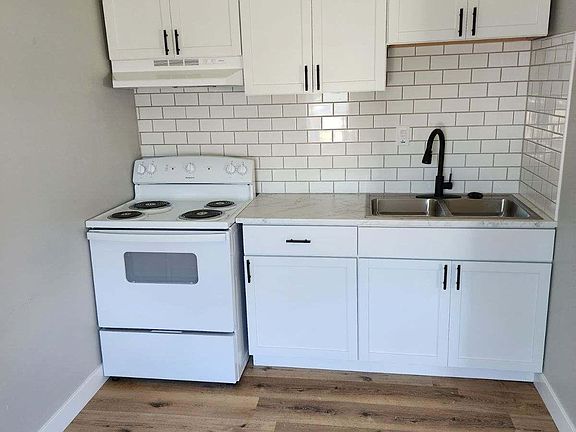 Newly Remodeled Kitchen