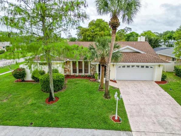 655 Oleaster Avenue, Wellington, FL 33414