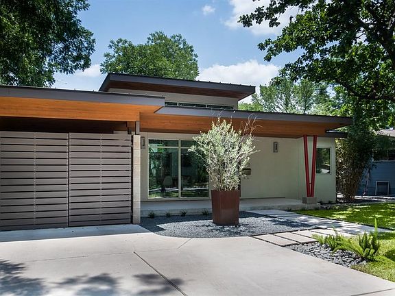 3rd image of 4503 Oakmont Blvd