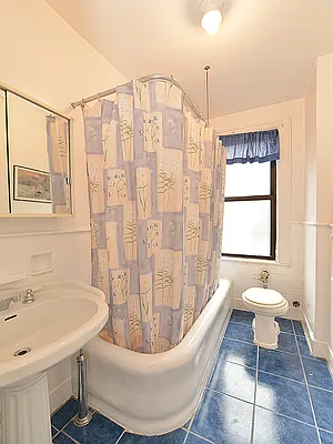 Sold by Cooper & Cooper Real Estate | media 13